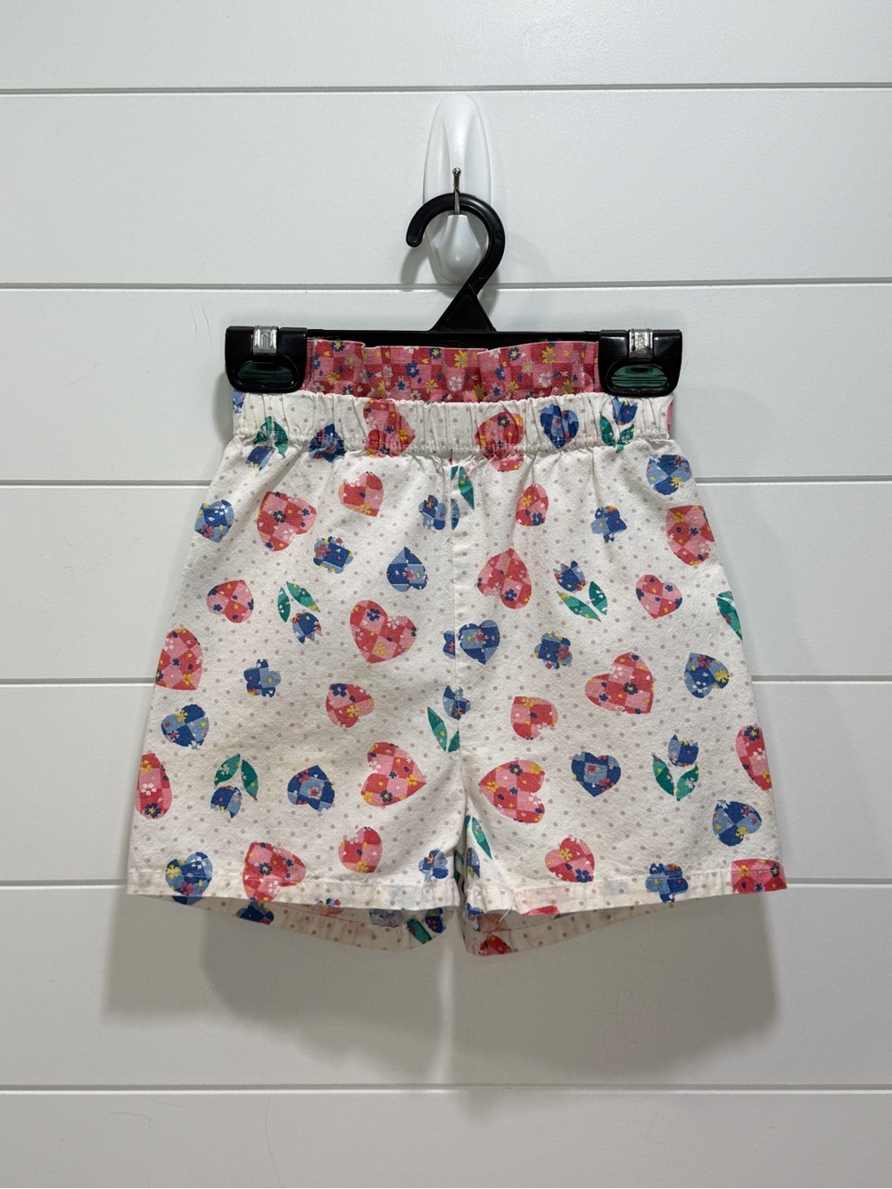Vintage Girls White Heart & Floral Print Elastic-Waist Shorts